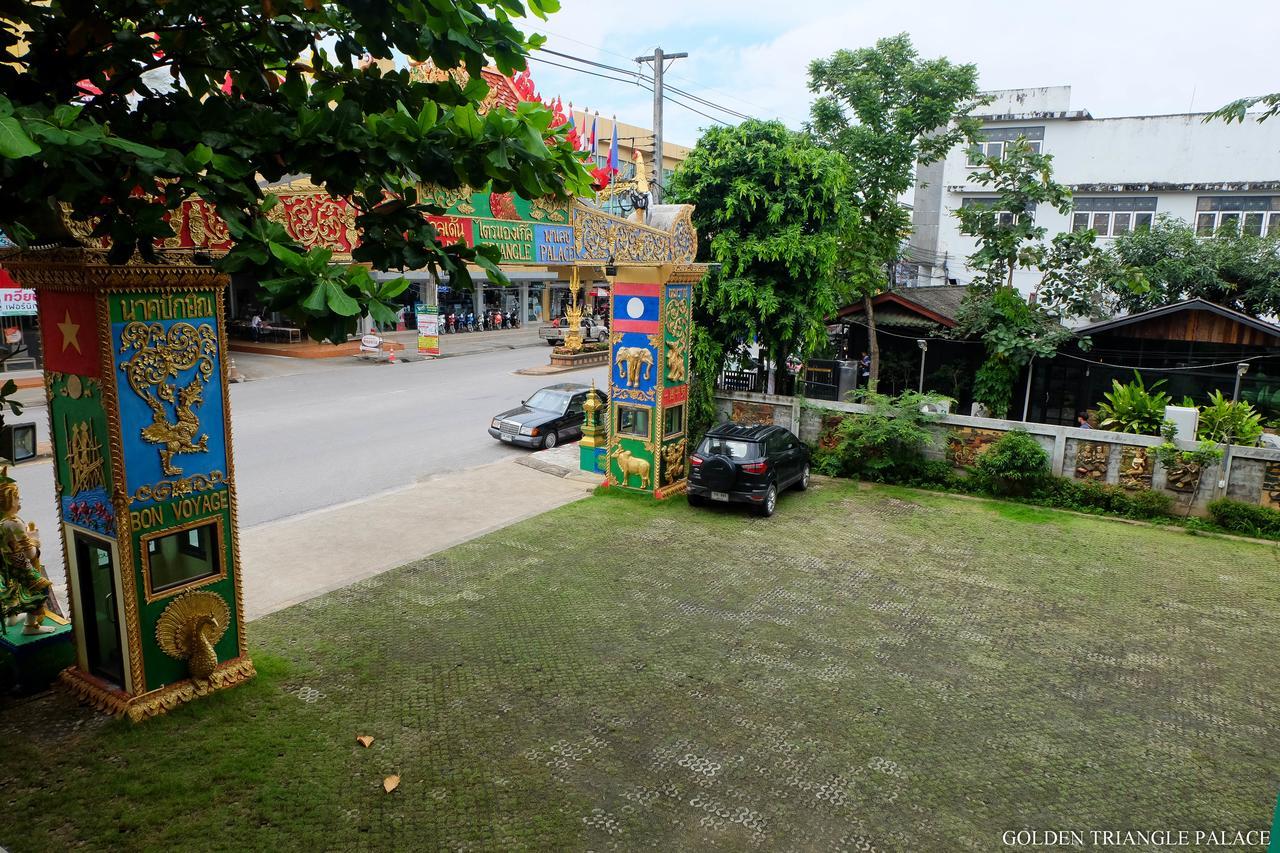 Golden Triangle Palace Chiang Rai Exterior photo